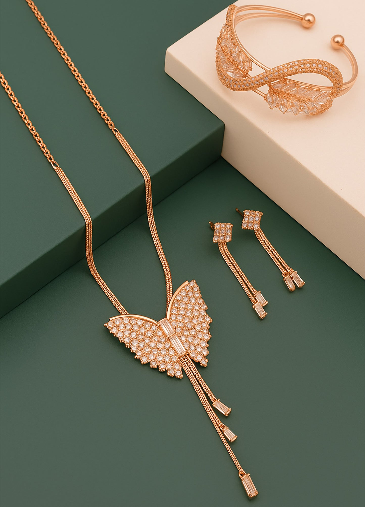 Luxury Butterfly Jewelry Set – Necklace, Earrings & Bracelet (Silver / Rose Gold)