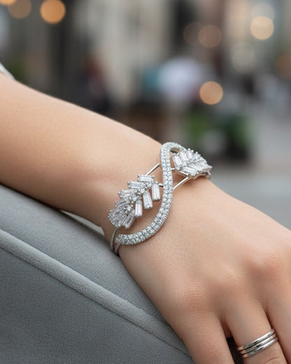 Silver Crystal Open Cuff Bracelet – Premium Fashion Jewelry