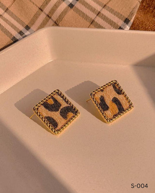 Combo Pack of 4 Stylish Earrings for Women & Girls – Floral, Leaf, Leopard & Star Design