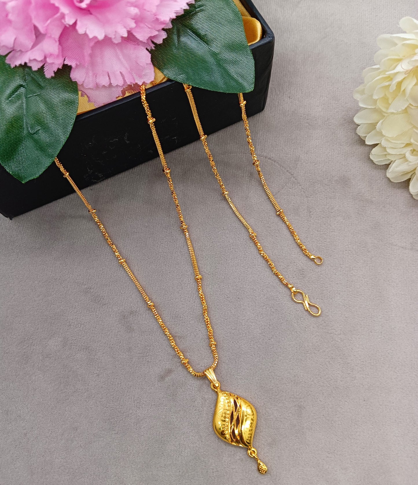 ✨ Gold-Tone Pendant Necklace Set - 3 IN 1 COMBO OFFER!